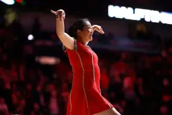 Popular unicycle performer Red Panda injured in fall at Lynx game